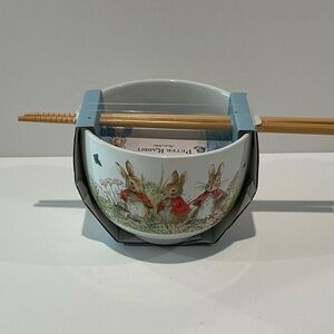 NWT Beatrix Potter Peter Rabbit Noodle Bowl with Chopsticks.